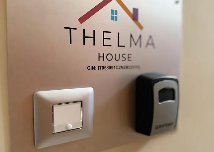 Thelma House - Lovely Near Tiburtina Station Appartement *