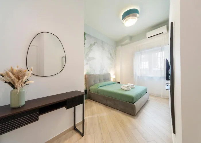 Thelma House - Lovely Near Tiburtina Station Appartement *